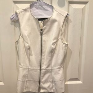New Versace Versus white vest size 28 / 42